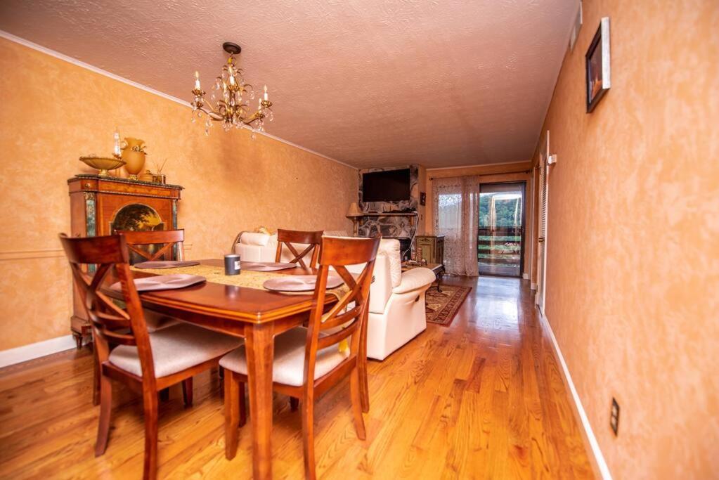 City & Mountain View 5 Mins From Downtown Gatlinburg Exterior foto